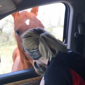 Meet your Posher, Bethany